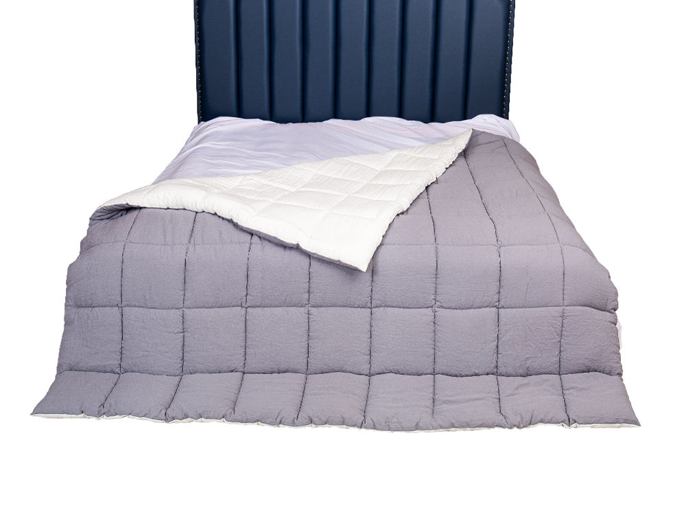 Selimut air lembut yang ramah kulit